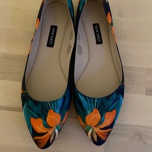 Nine West floral flats